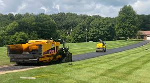 Best Gravel Driveway Installation  in Selma, NC